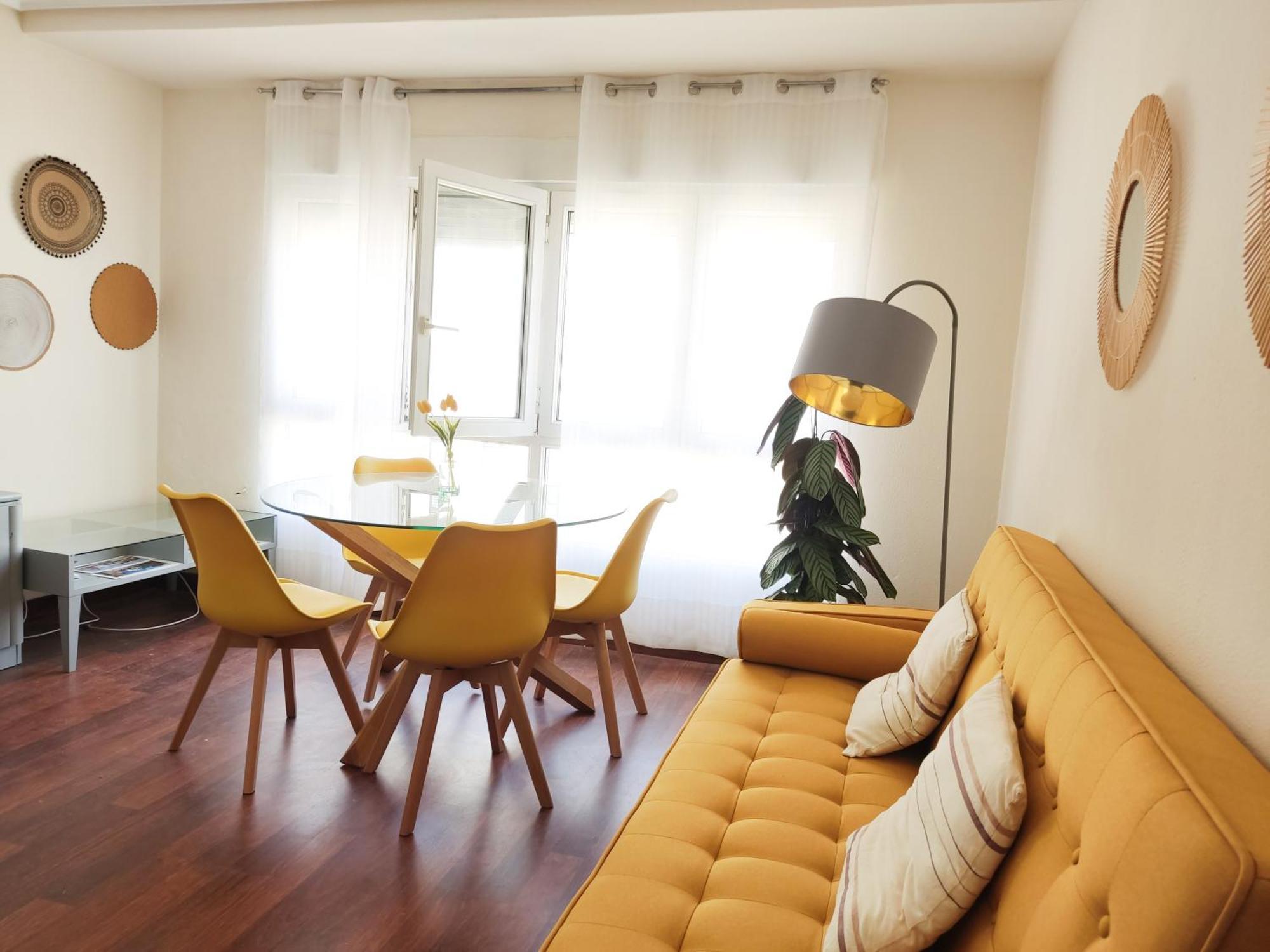 Apartamento Centrico Con Wifi Avilés Екстериор снимка