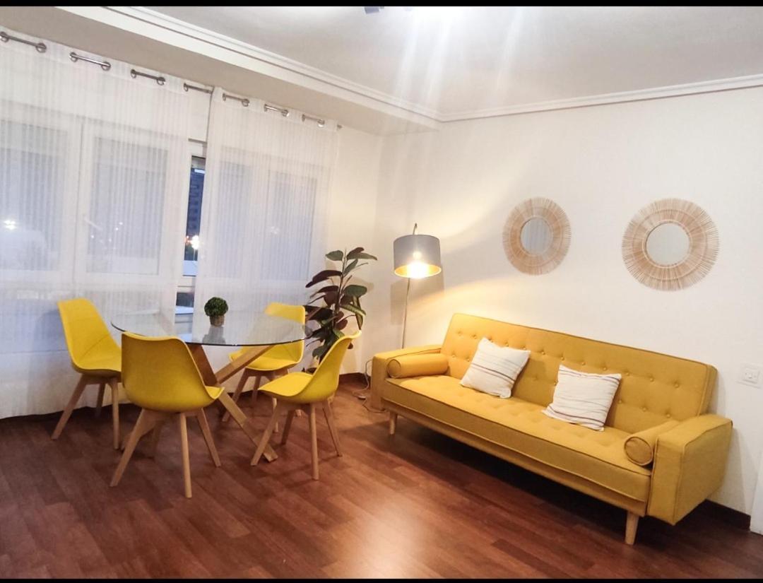 Apartamento Centrico Con Wifi Avilés Екстериор снимка